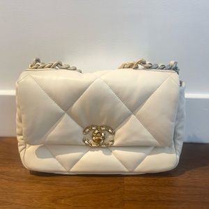 carried once, comes with dust bag and authenticity card. Beautiful Chanel 19